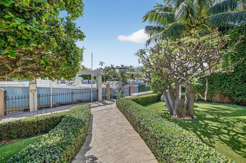 Image 68 of 81 For 2630 Barcelona Dr