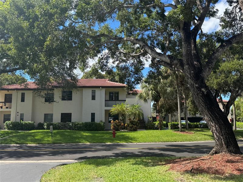 Image 2 of 52 For 7951 Eastlake Dr  D