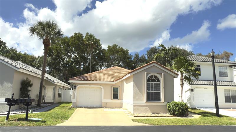 Details for 10331 Coventry Ct, Boca Raton, FL 33428