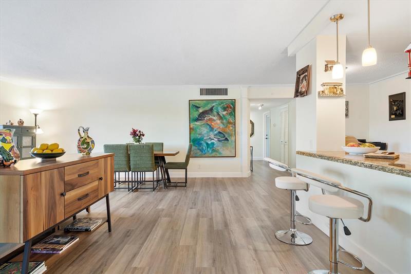 Image 11 of 26 For 3050 47th Ct  108