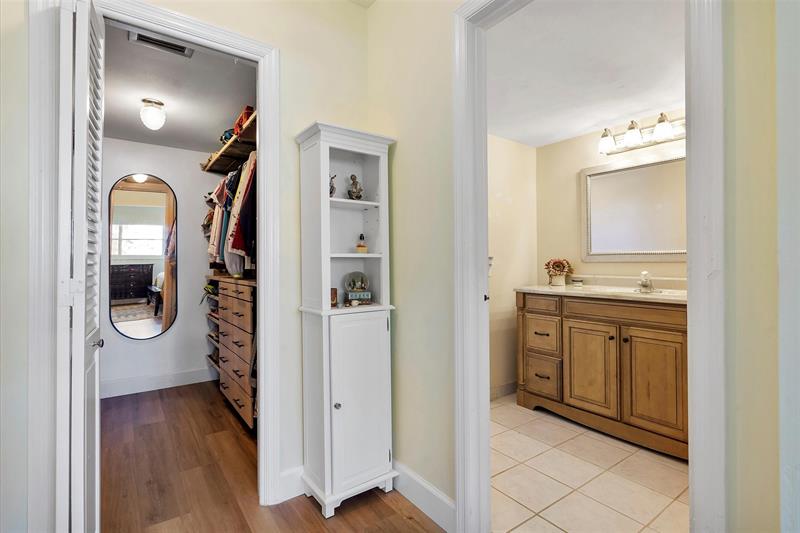 Image 15 of 26 For 3050 47th Ct  108
