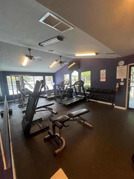 Image 14 of 47 For 3421 44th St  205