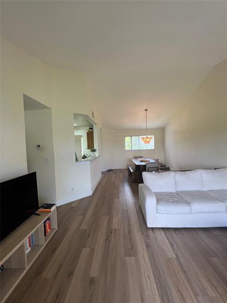 Image 36 of 47 For 3421 44th St  205