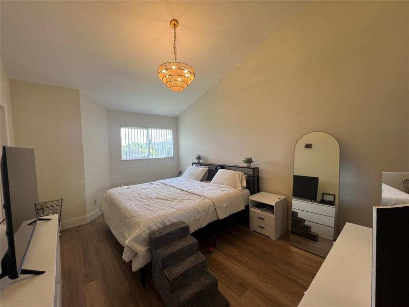 Image 42 of 47 For 3421 44th St  205