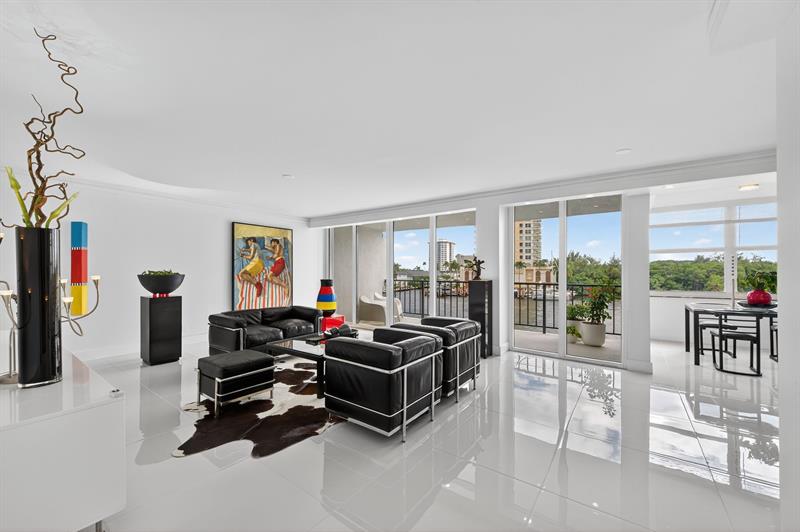 Image 11 of 82 For 936 Intracoastal Dr  3c