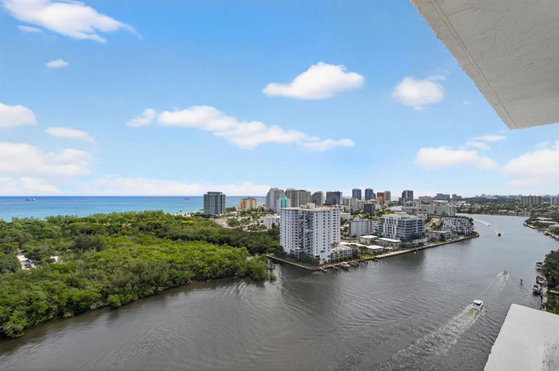 Image 51 of 82 For 936 Intracoastal Dr  3c