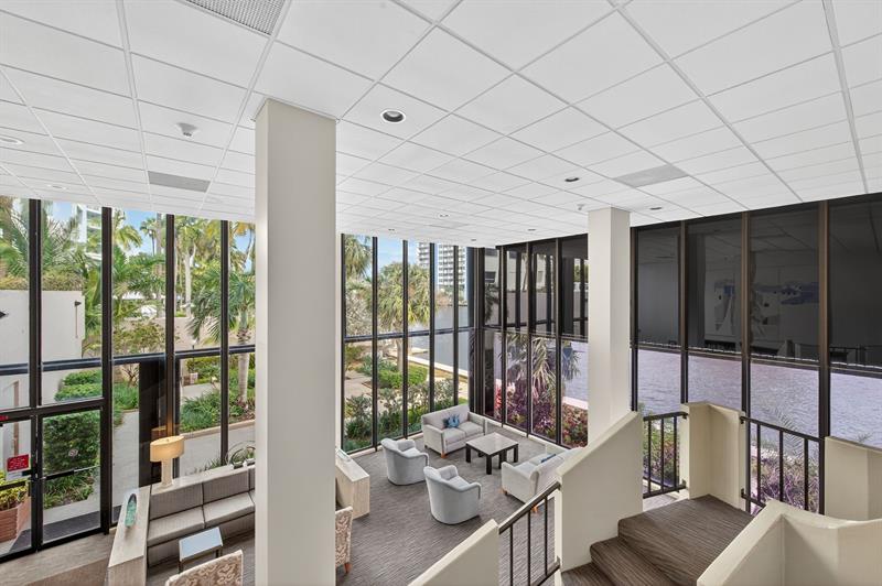 Image 61 of 82 For 936 Intracoastal Dr  3c