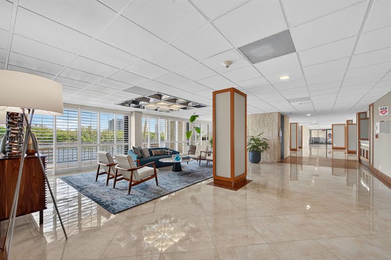 Image 62 of 82 For 936 Intracoastal Dr  3c