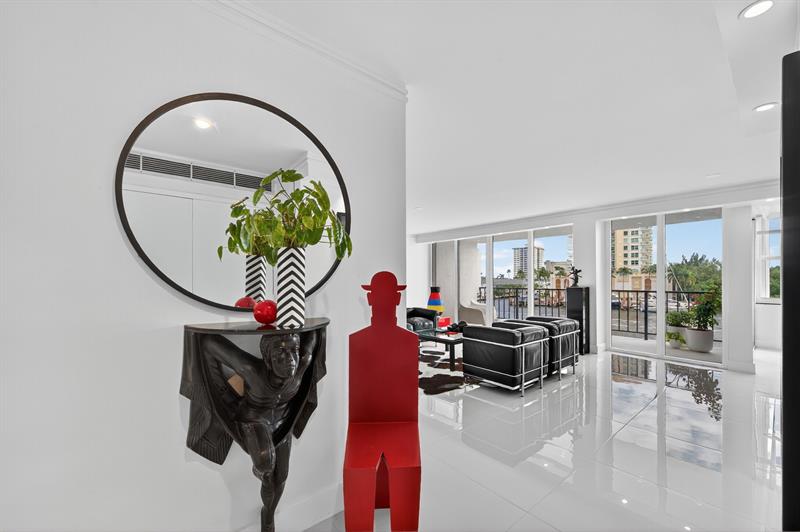 Image 7 of 82 For 936 Intracoastal Dr  3c