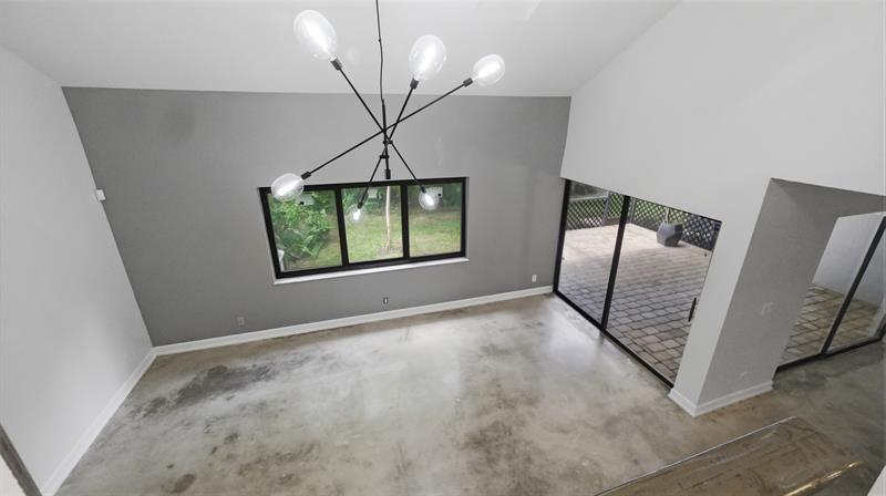 Image 12 of 63 For 619 Deer Creek North Shore Dr  619