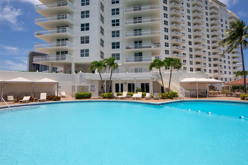 Image 36 of 61 For 1 Las Olas Circle  1102
