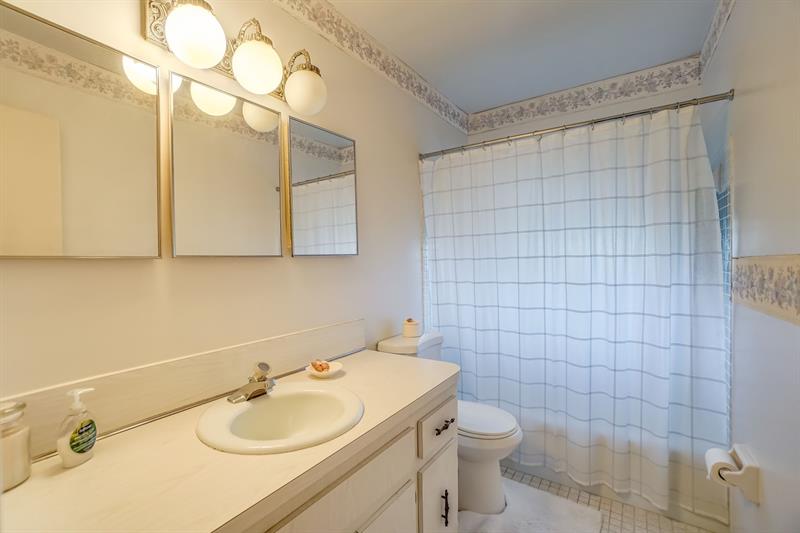 Image 19 of 26 For 1901 75th Ave