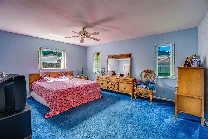 Image 21 of 26 For 1901 75th Ave