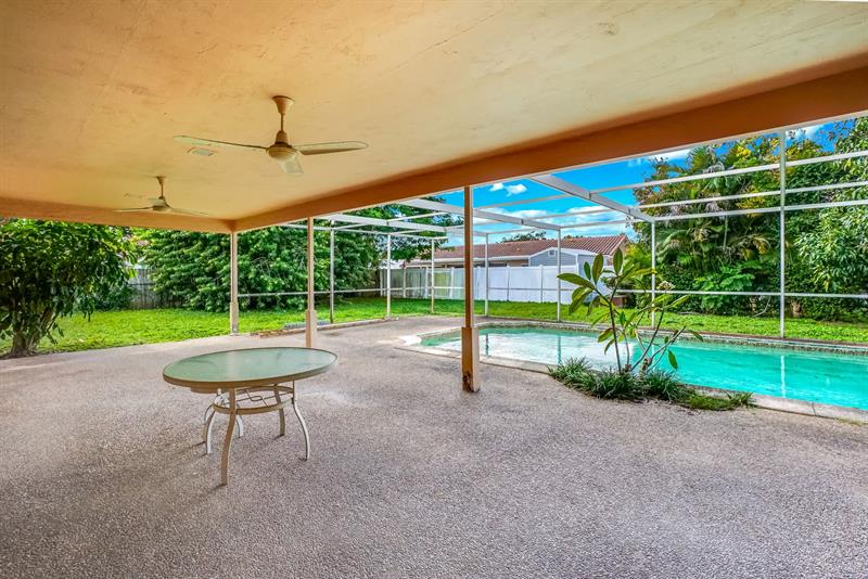 Image 24 of 26 For 1901 75th Ave