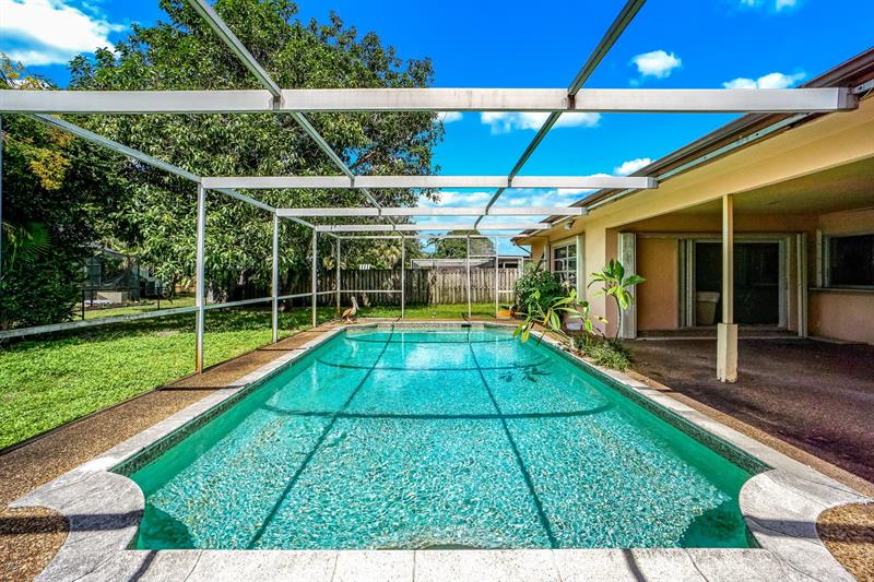 Image 6 of 26 For 1901 75th Ave