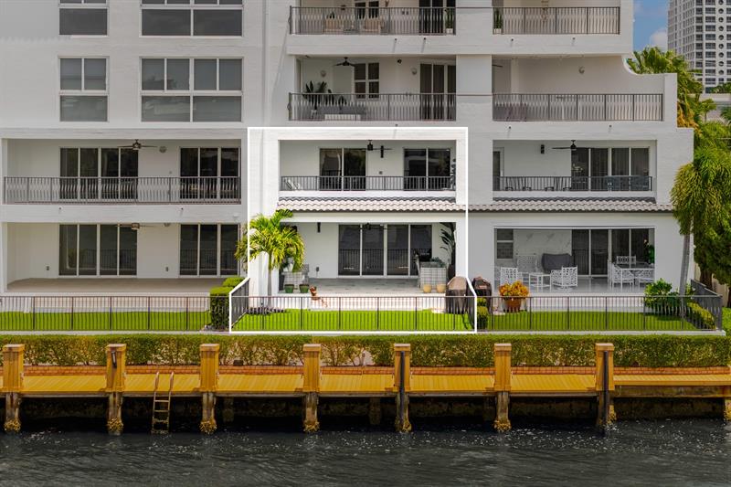 Image 40 of 40 For 615 Bayshore Dr  105