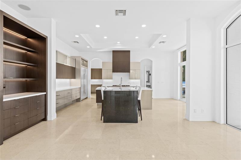 Image 23 of 42 For 861 Nafa Dr  