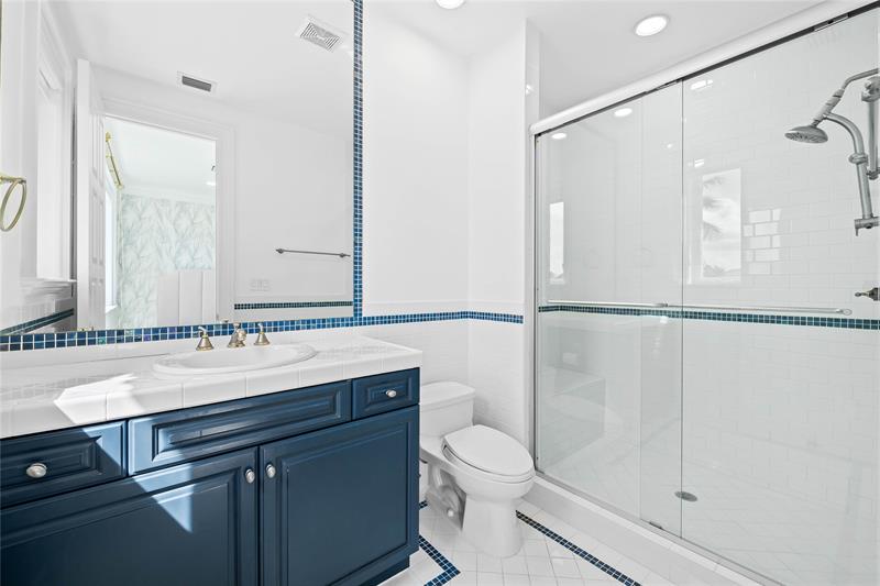 Image 34 of 42 For 861 Nafa Dr  