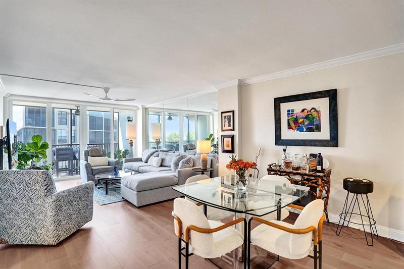 Image 15 of 36 For 20 Royal Palm Way  501