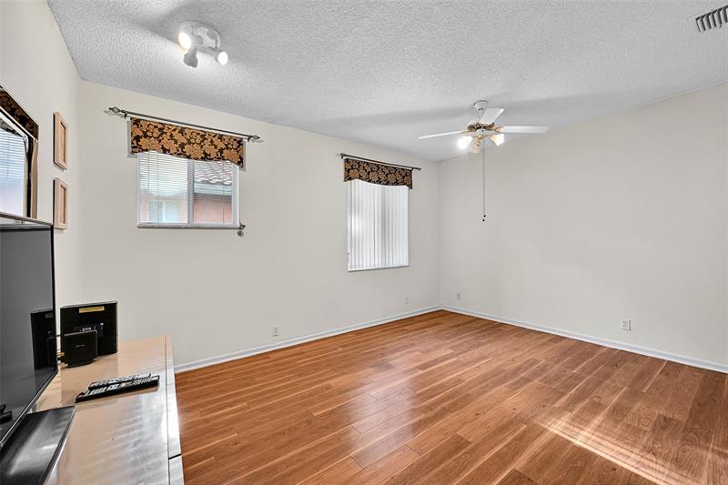 Image 36 of 41 For 5791 48th Dr