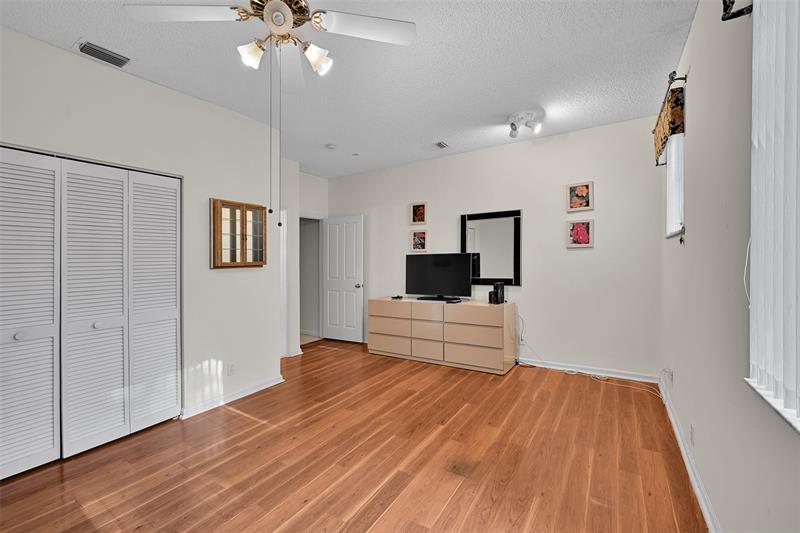 Image 39 of 41 For 5791 48th Dr