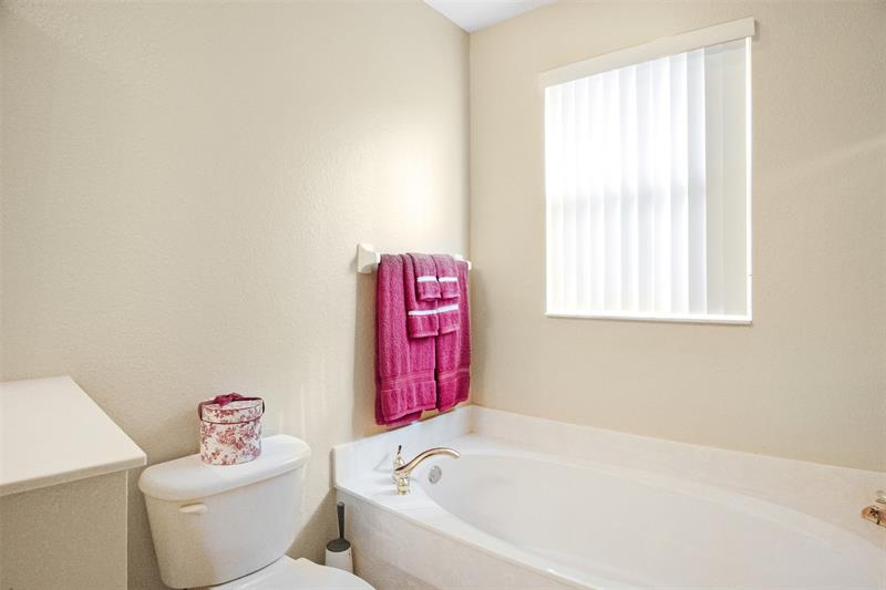 Image 23 of 44 For 2990 Deer Creek Country Club Blvd  2990