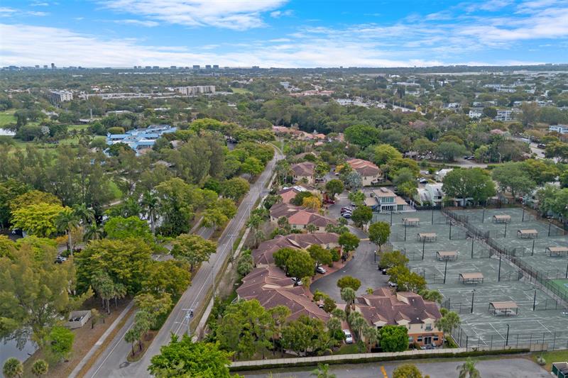 Image 40 of 44 For 2990 Deer Creek Country Club Blvd  2990