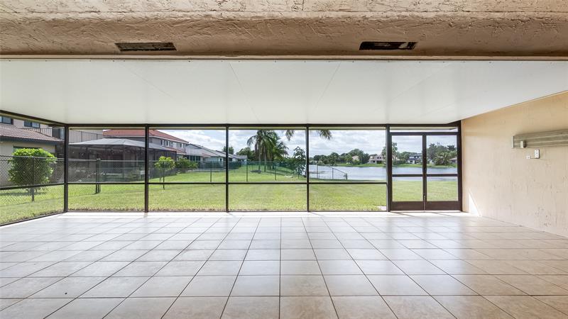 Image 36 of 49 For 15600 Huntridge Rd