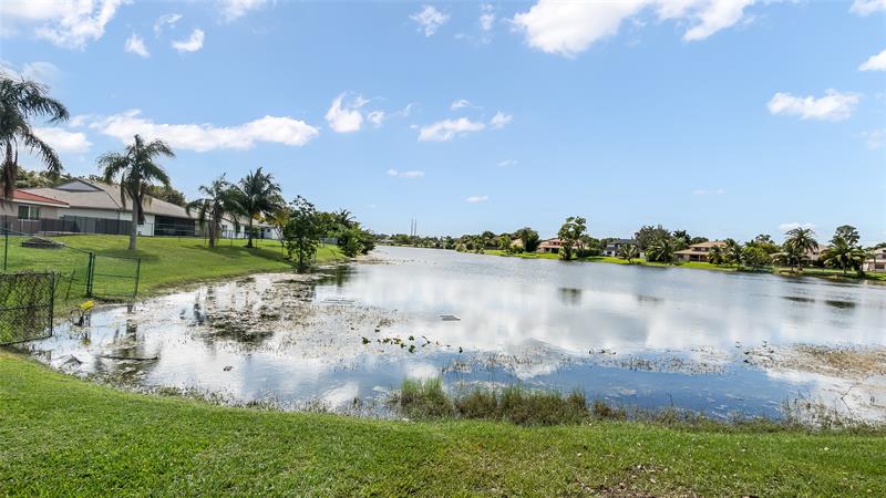 Image 40 of 49 For 15600 Huntridge Rd