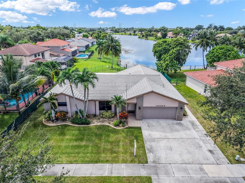 Image 5 of 49 For 15600 Huntridge Rd