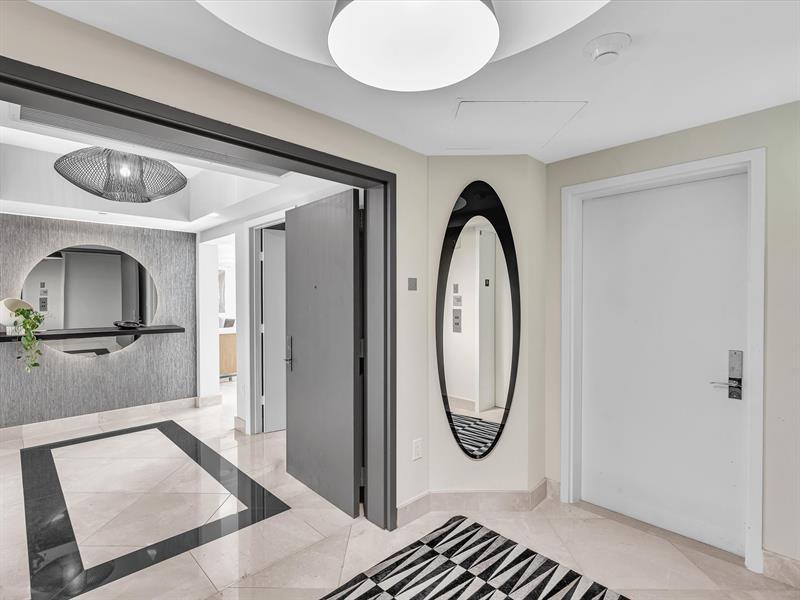 Image 3 of 53 For 1600 Ocean Blvd  403