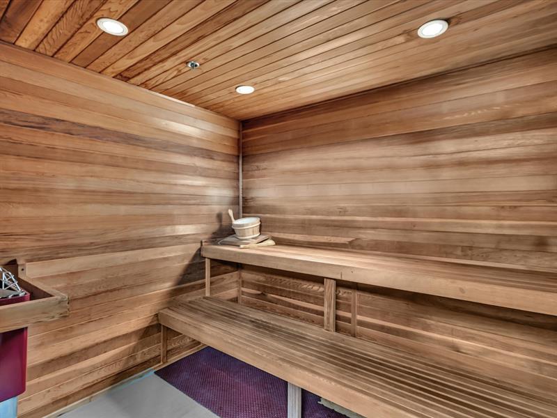 Image 51 of 53 For 1600 Ocean Blvd  403