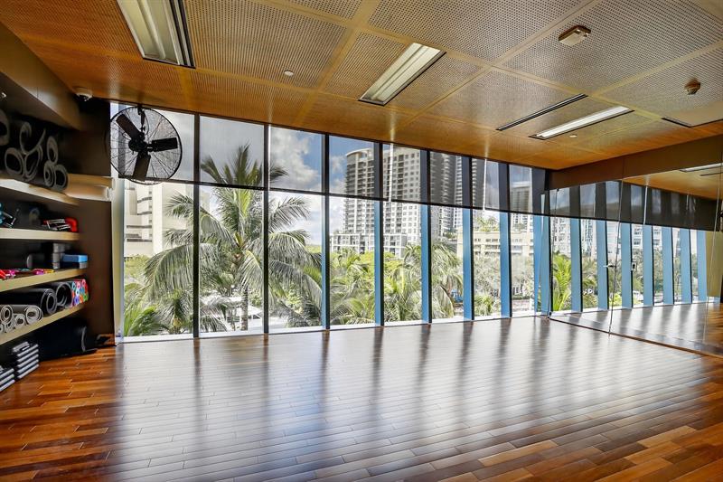 Image 13 of 56 For 333 Las Olas Way  2303