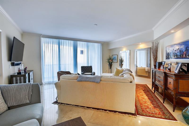 Image 20 of 56 For 333 Las Olas Way  2303