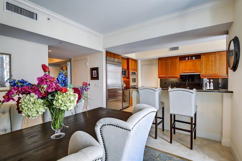 Image 31 of 56 For 333 Las Olas Way  2303