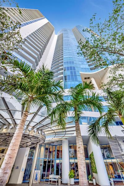 Image 4 of 56 For 333 Las Olas Way  2303