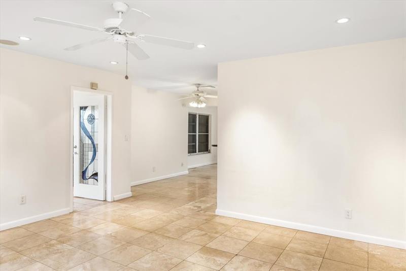 Image 7 of 15 For 2906 9th Ter