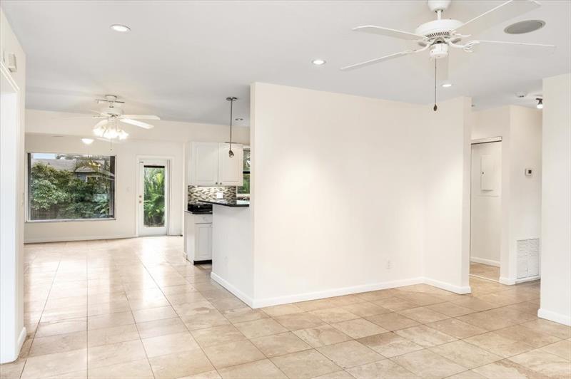 Image 8 of 15 For 2906 9th Ter