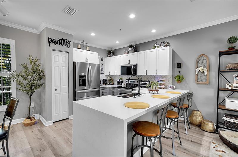 Image 14 of 51 For 2512 14th Ave  503
