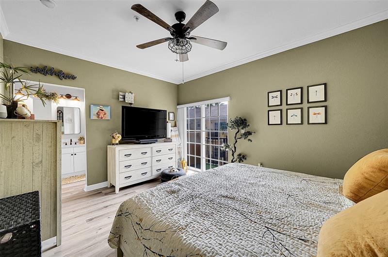 Image 30 of 51 For 2512 14th Ave  503