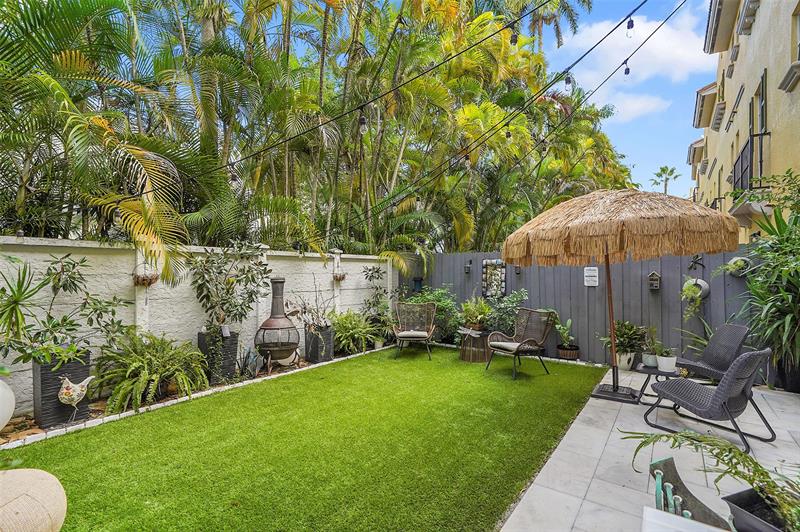 Image 42 of 51 For 2512 14th Ave  503