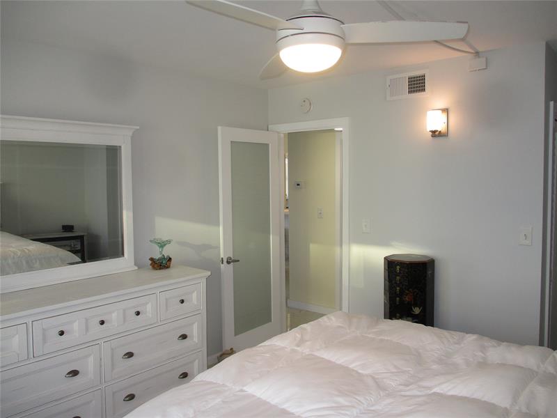 Image 13 of 39 For 1630 Ocean Blvd  814