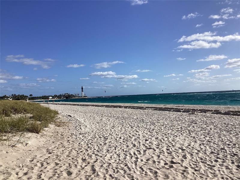 Image 4 of 39 For 1630 Ocean Blvd  814