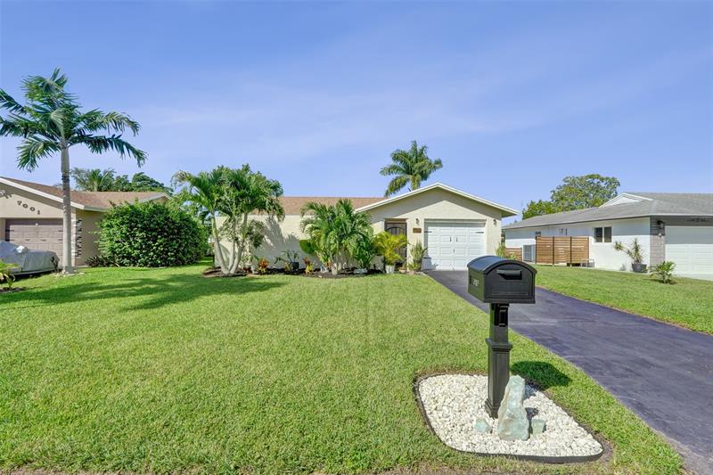 Details for 7003 95th Ter, Tamarac, FL 33321