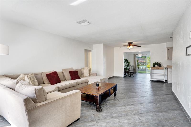 Image 10 of 44 For 7003 95th Ter