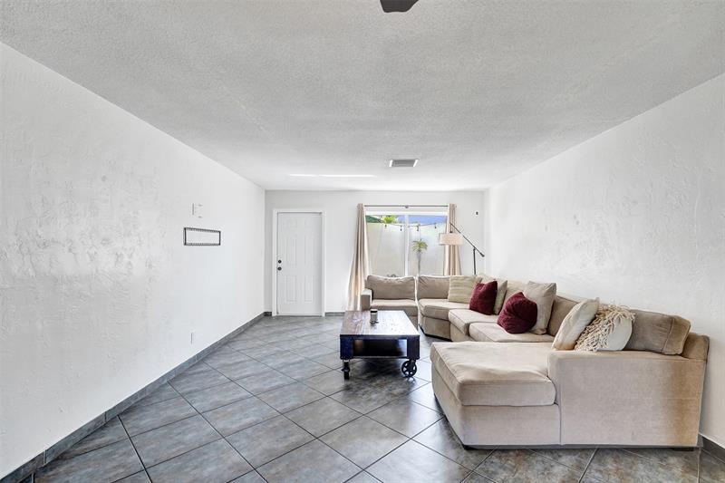 Image 12 of 44 For 7003 95th Ter