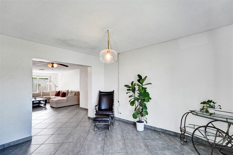 Image 21 of 44 For 7003 95th Ter