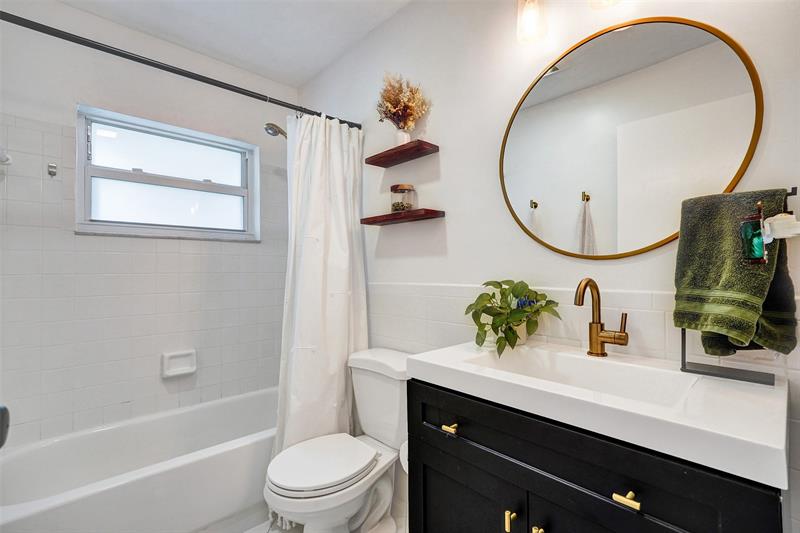 Image 28 of 44 For 7003 95th Ter