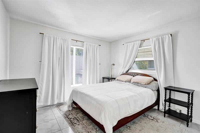 Image 34 of 44 For 7003 95th Ter