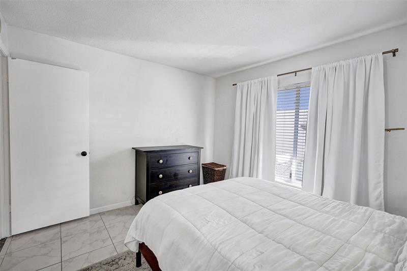 Image 36 of 44 For 7003 95th Ter